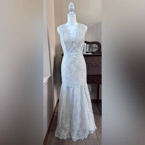 ERIN by Erin Fetherston Silver Lace Cream Wedding Bridesmaids Dress Size 8